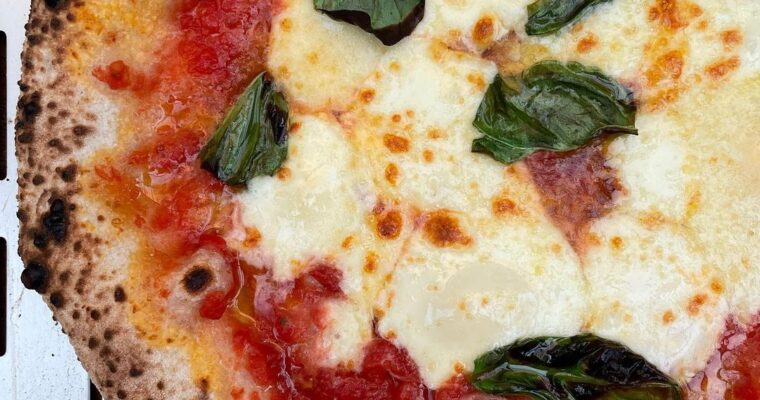 Margherita Pizza – Low Moisture Mozz