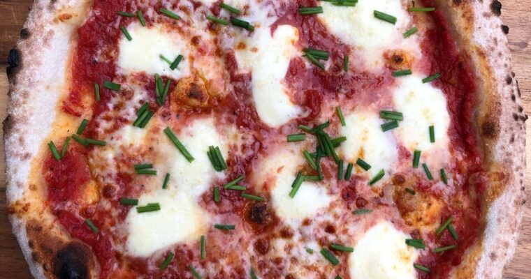 Margherita with Chives Pizza