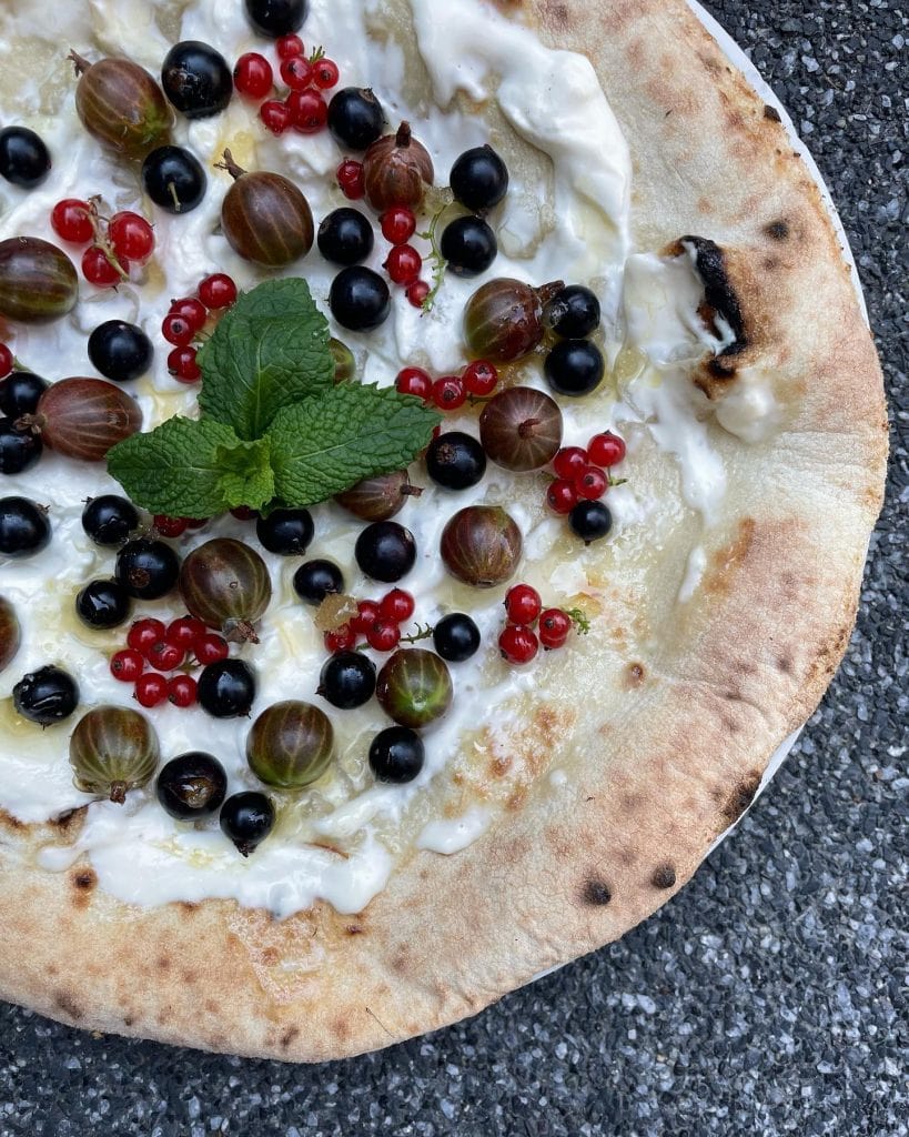 Mascarpone Fruit  on Pizza