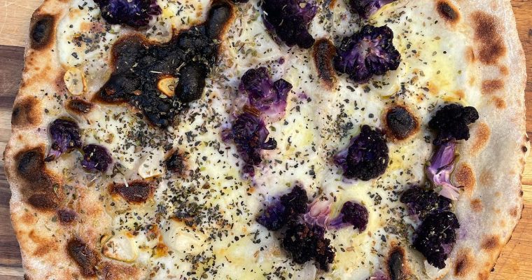 Purple Cauliflower and Garlic Pizza