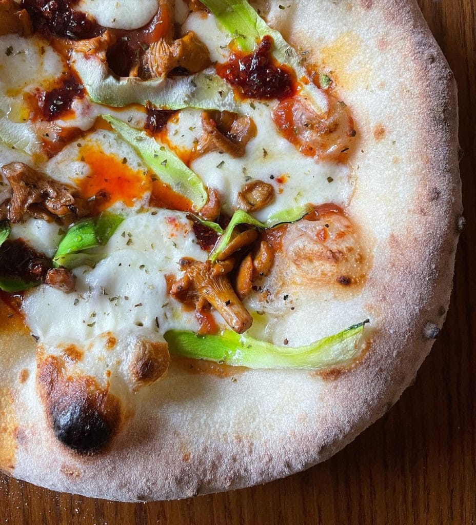 Zucchini, Chanterelle Mushrooms, & Nduja Pizza