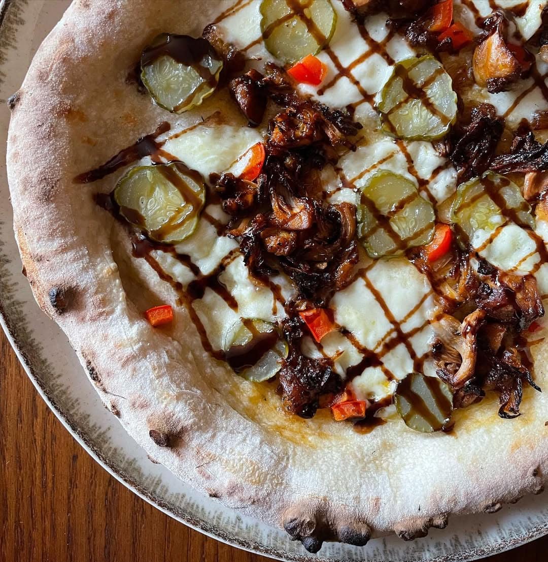 Jackfruit, Sliced Pickles & Balsamic Glaze Pizza