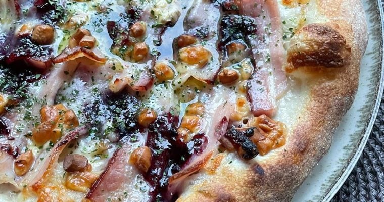 Polish Mountain Cheese & Cranberry Jam Pizza
