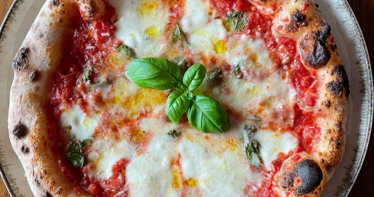 Margherita Pizza – Long Ferment, Double Basil